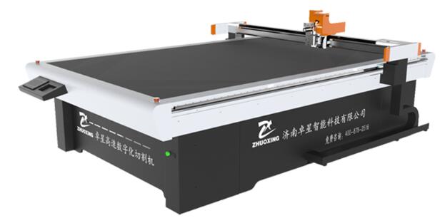 對(duì)于裁剪pvc軟玻璃桌布來(lái)說(shuō)，pvc軟玻璃切割機(jī)比其他方式有什么優(yōu)勢(shì)？(圖1)